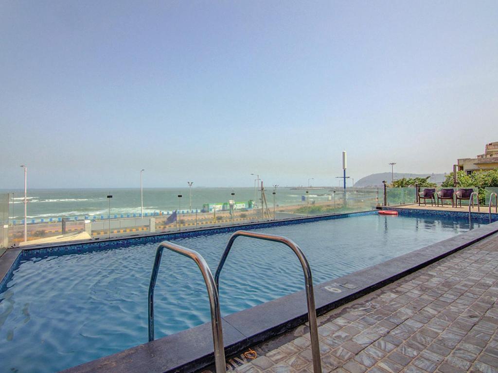 Hotel Supreme Visakhapatnam Exterior photo